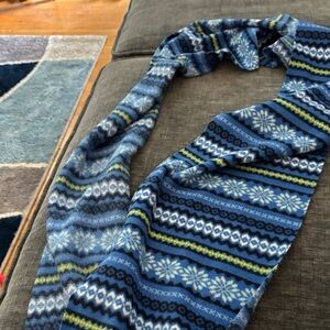 Blue Patterned Knit Scarf